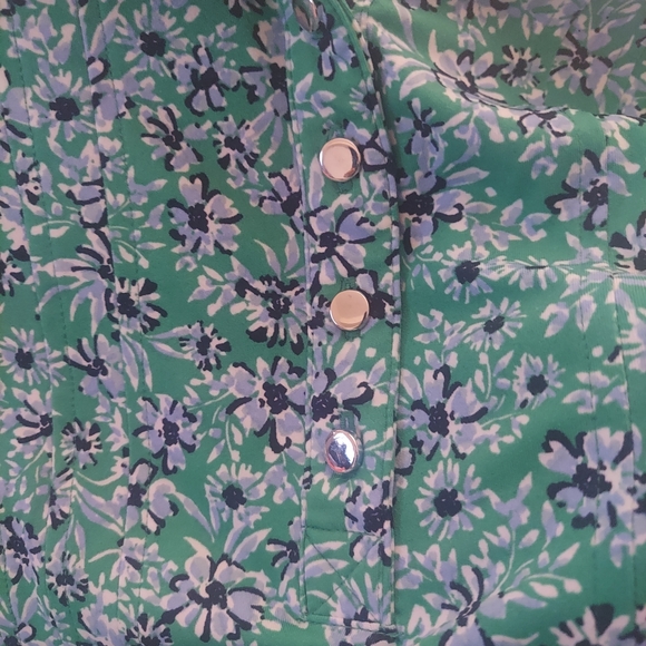 Kim Rogers Green Floral Blouse - Picture 4 of 5
